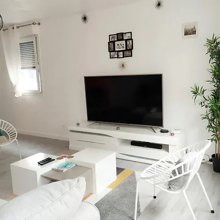 Nouvel Appart Spacieux, Confortable Avec Parking Rouen